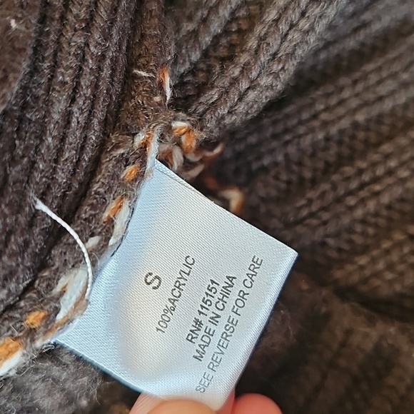 Romeo & Juliet Couture Retro Chunky Knit Sweater Dress, Small - Picture 14 of 16